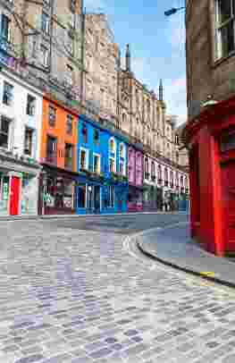 Discovering Edinburgh on foot: a walking tour itinerary